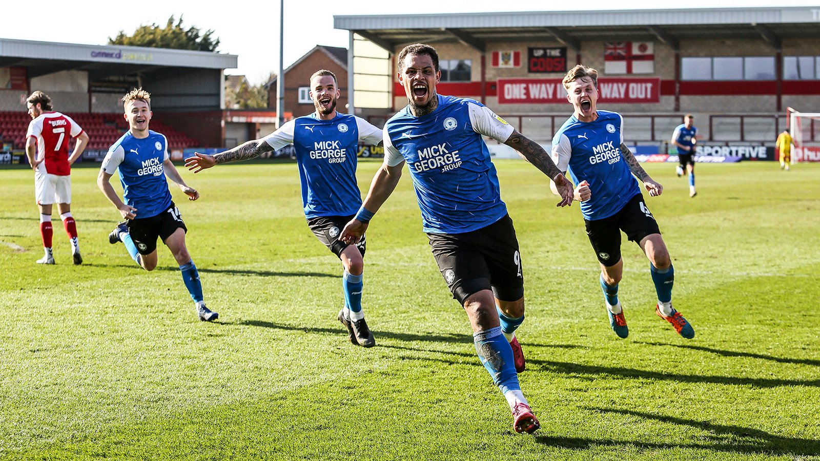 2nd April '21 | A late JCH winner sparks wild celebrations at Fleetwood Town