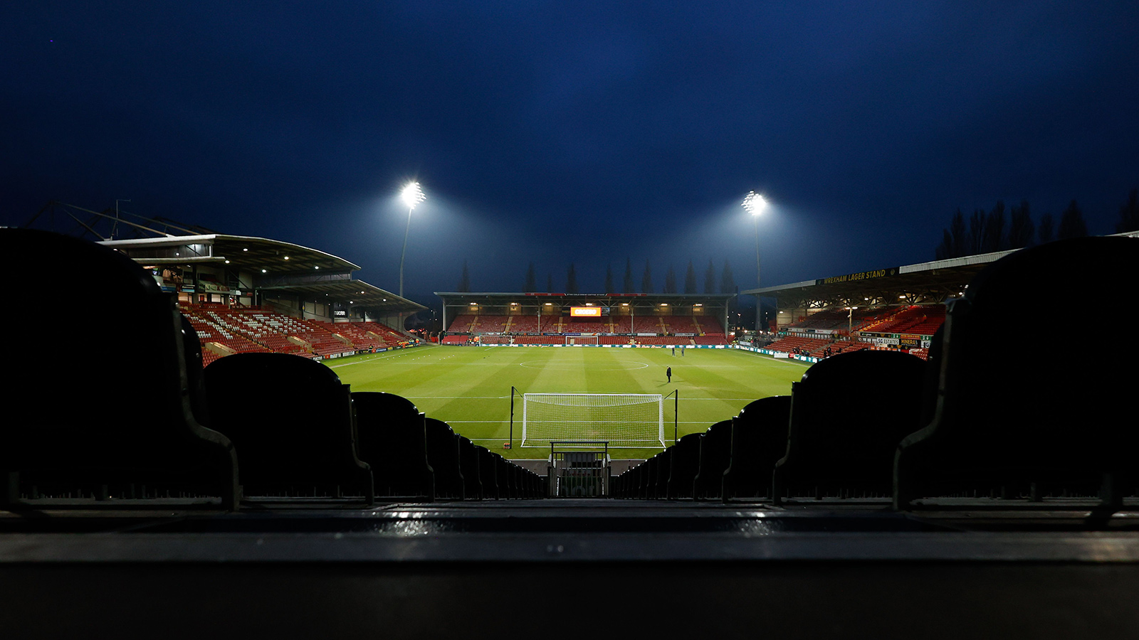 STōK Racecourse, Wrexham