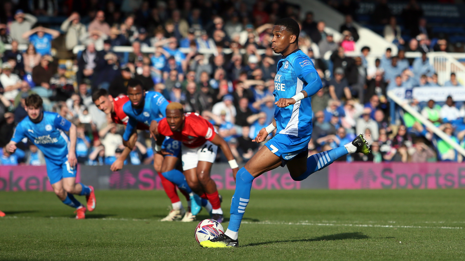 Malik Mothersille scores against Wycombe Wanderers