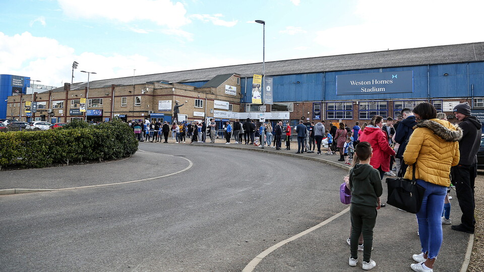 Club Shop Signing Session - 13/04/2022