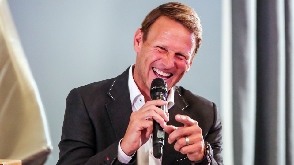 Teddy Sheringham Sportsman Dinner - 01/05/2022