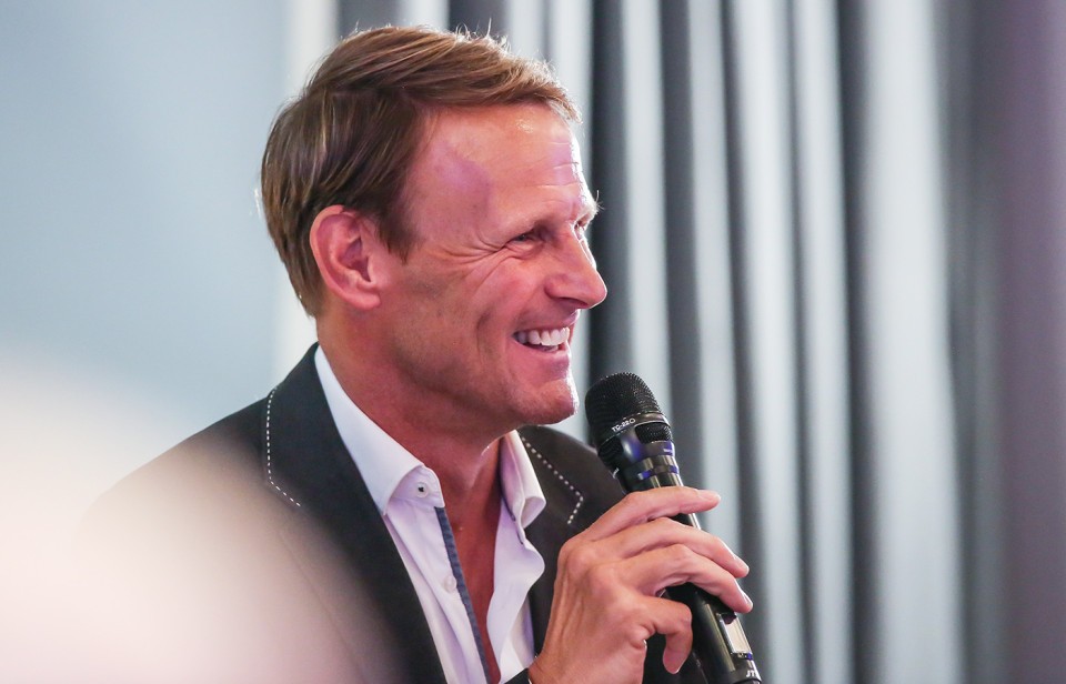 Teddy Sheringham Sportsman Dinner - 01/05/2022