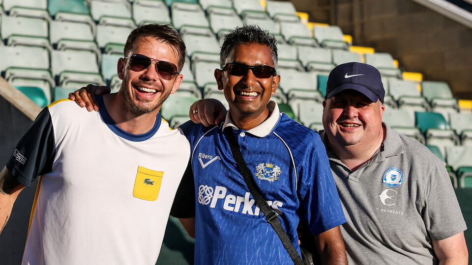 Plymouth Argyle v Posh