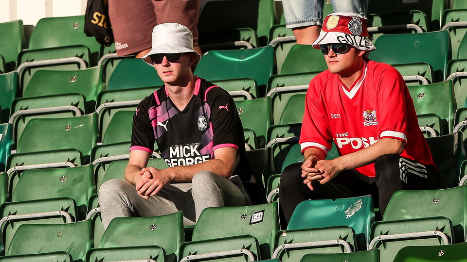 Plymouth Argyle v Posh