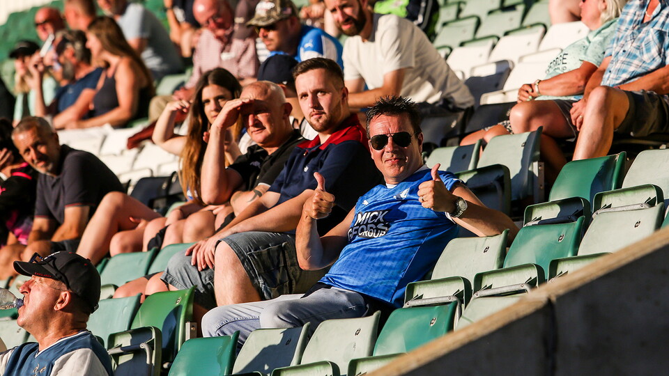 Plymouth Argyle v Posh