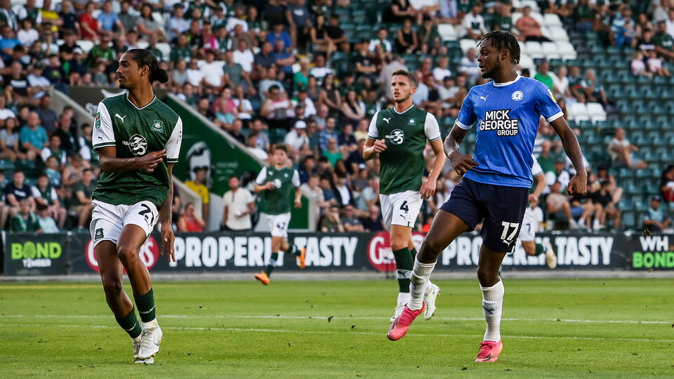 Plymouth Argyle v Posh