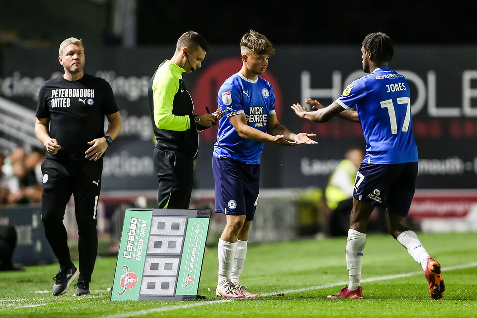 Plymouth Argyle v Posh
