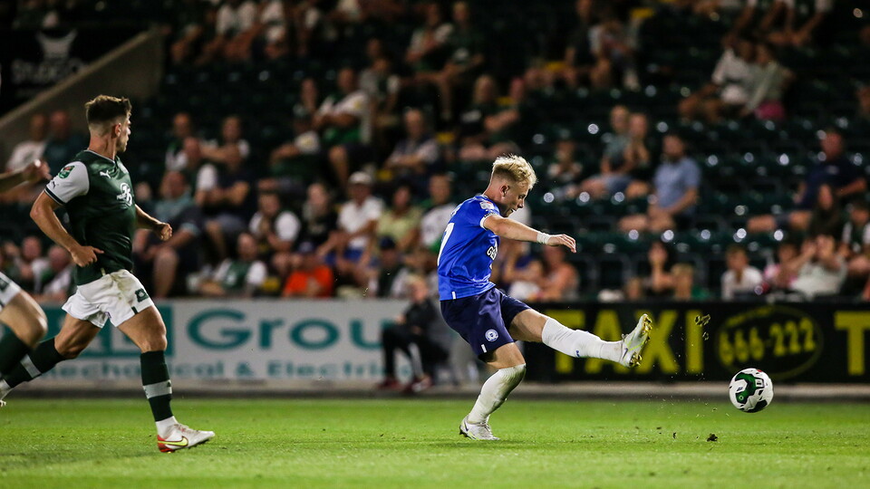 Plymouth Argyle v Posh
