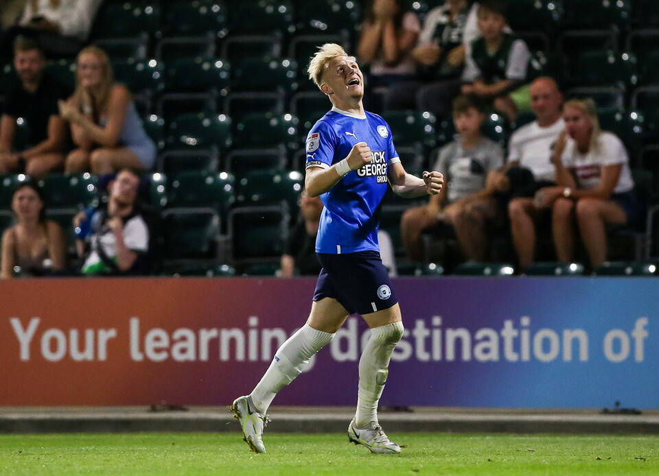 Plymouth Argyle v Posh