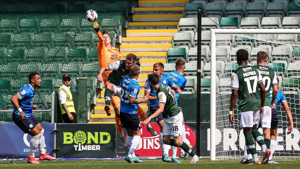 Plymouth Argyle v Posh