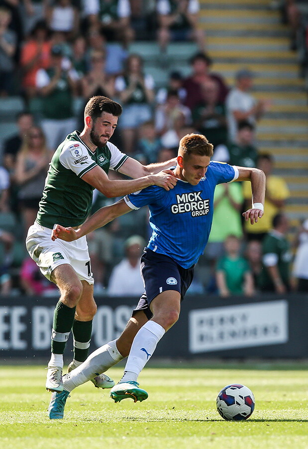 Plymouth Argyle v Posh