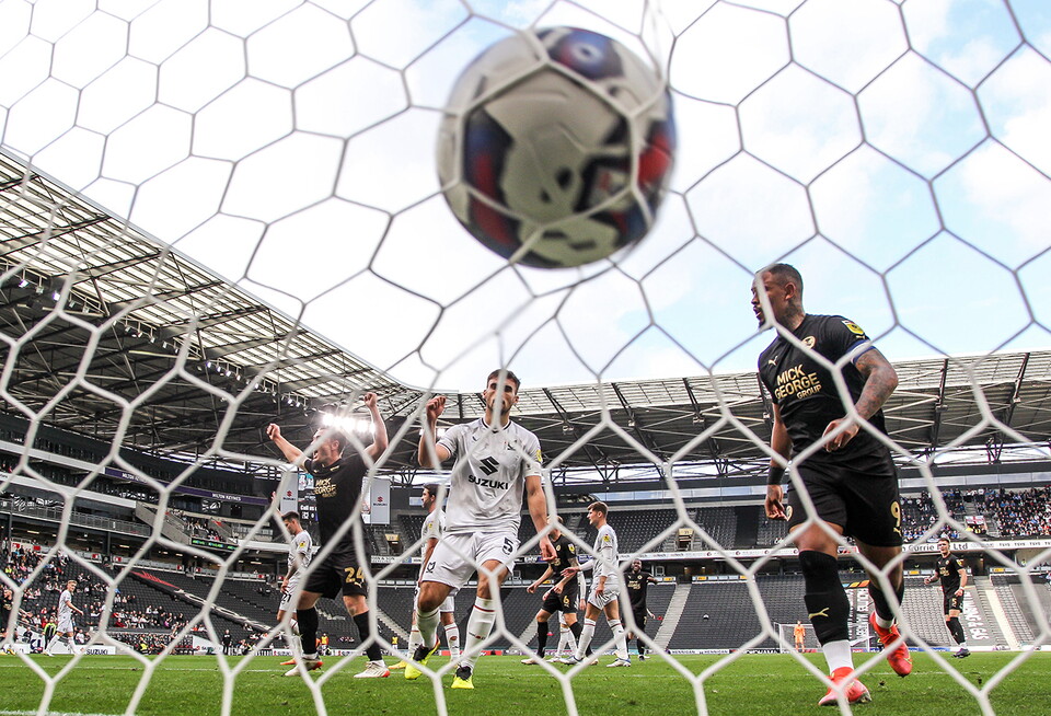 MK Dons v Posh