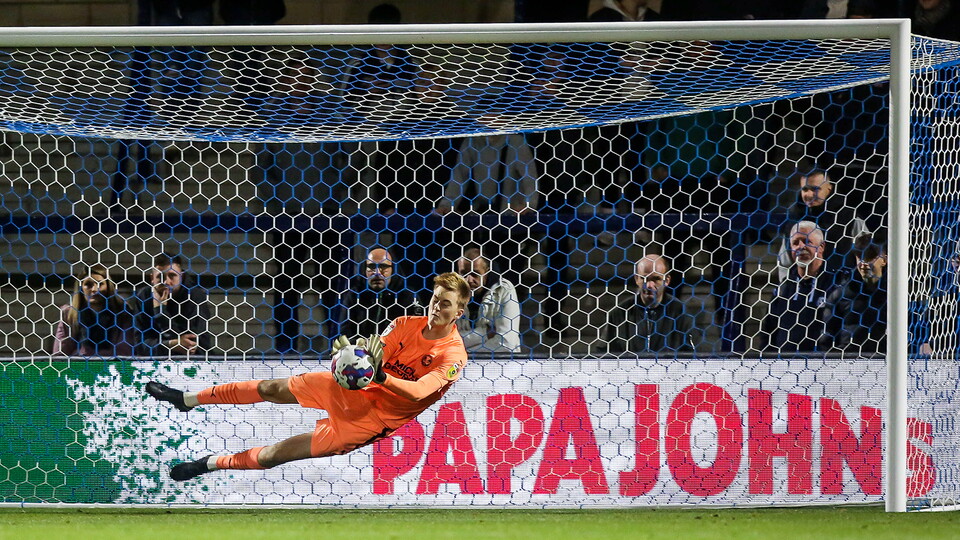 Wycombe Wanderers v Posh