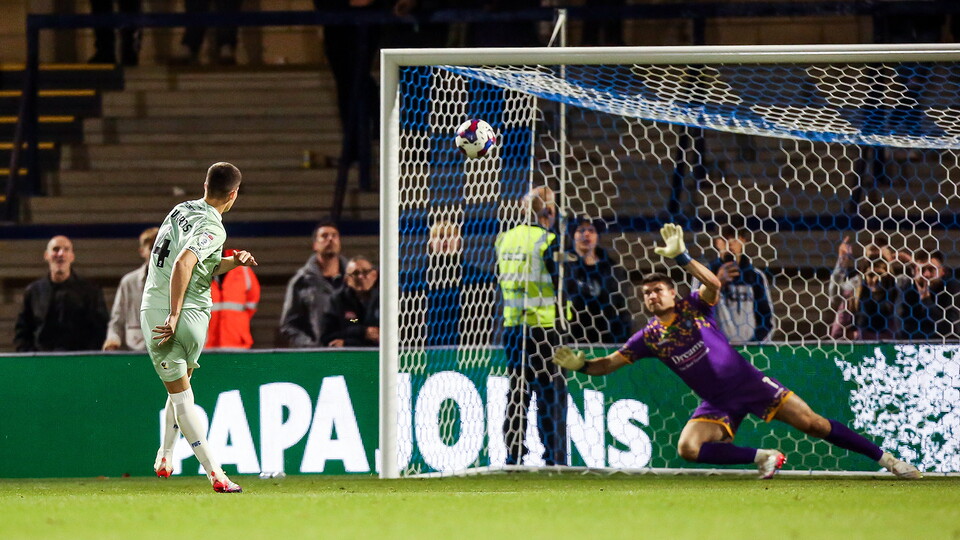 Wycombe Wanderers v Posh