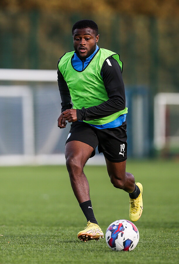 Training Ahead Of Emirates FA Cup First Round