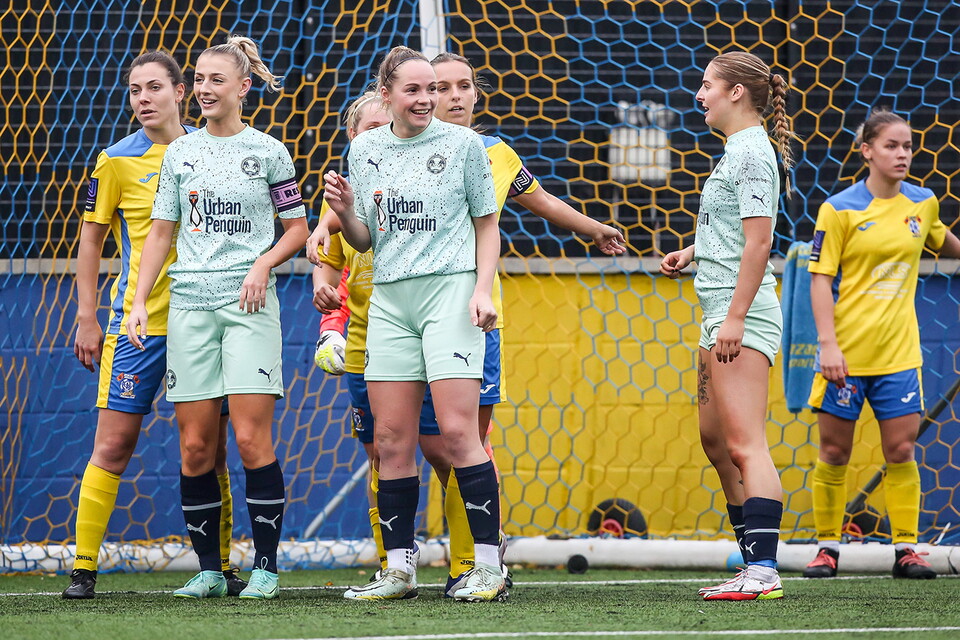 Sporting Khalsa Women v Posh Women