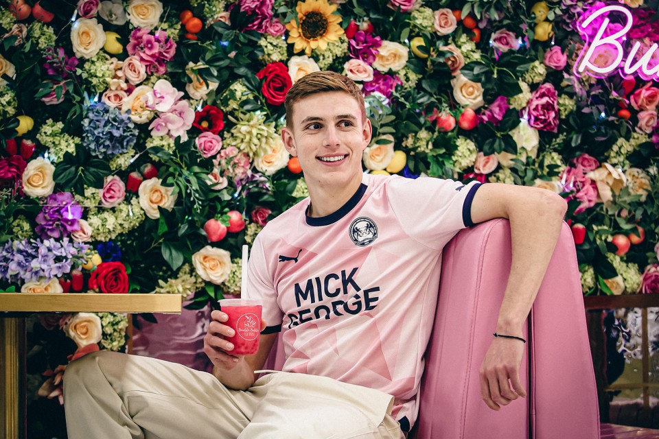 2023/24 Away Kit Photo Shoot