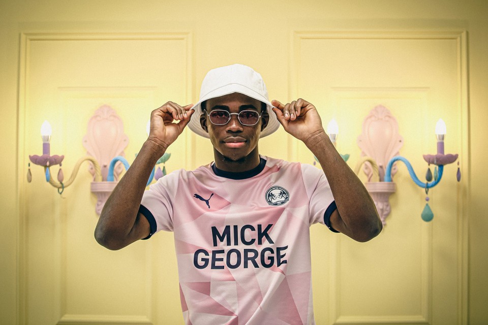 2023/24 Away Kit Photo Shoot