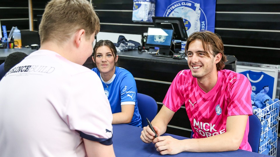 Club Shop Signing Session