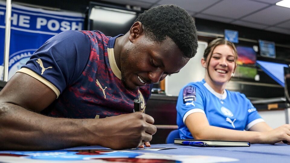 Club Shop Signing Session