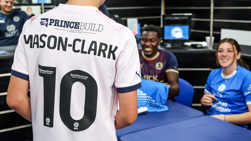 Club Shop Signing Session