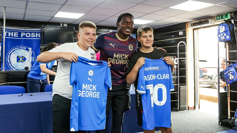 Club Shop Signing Session