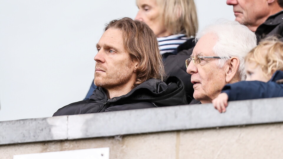 Wycombe Wanderers v Posh
