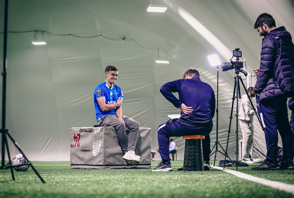 Behind The Scenes Of Pre-Wembley Media Day