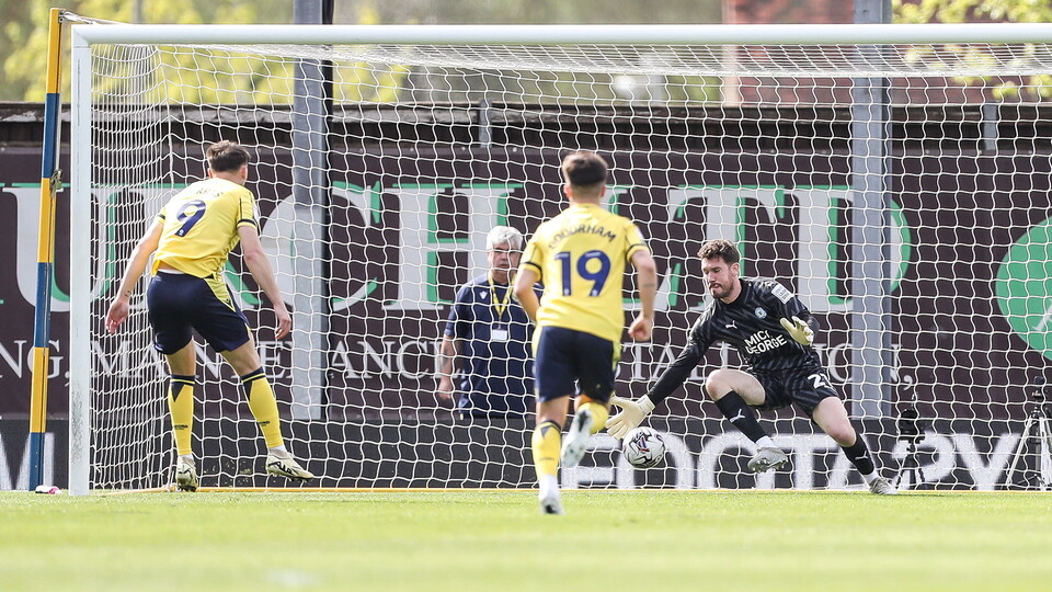 Oxford United v Posh