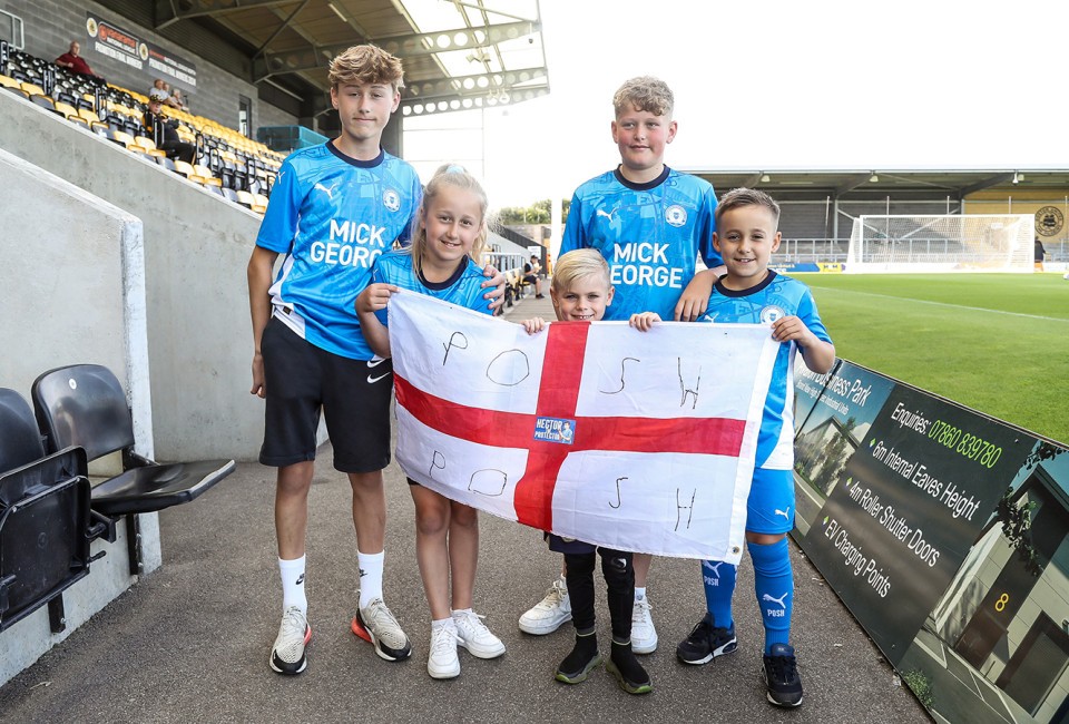 Boston United v Posh