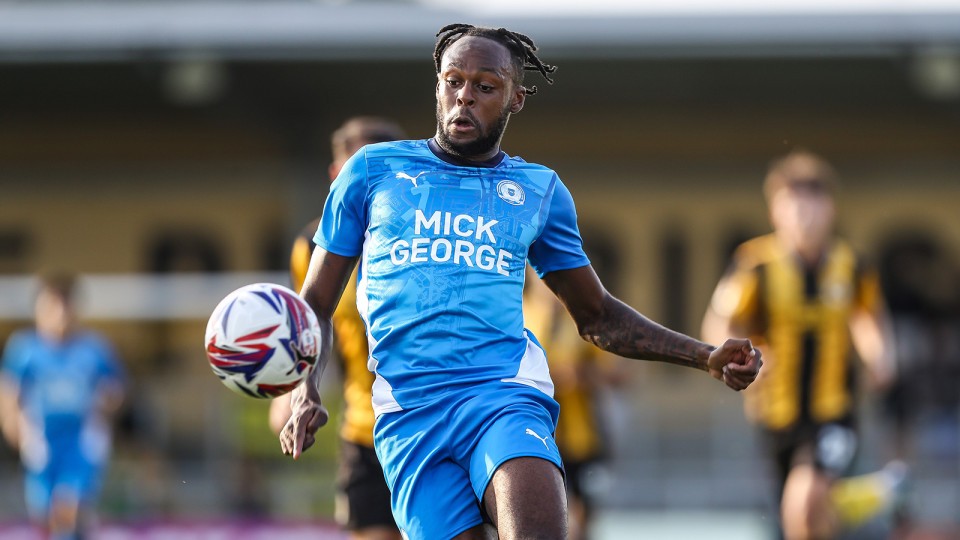 Boston United v Posh