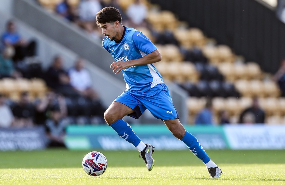 Boston United v Posh