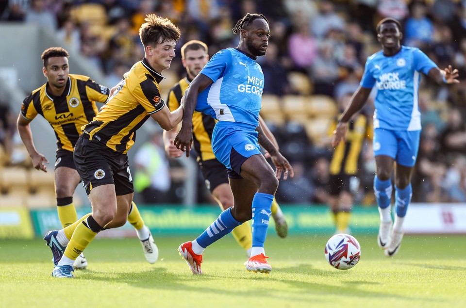 Boston United v Posh