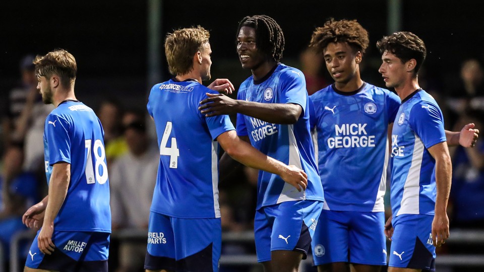 Boston United v Posh