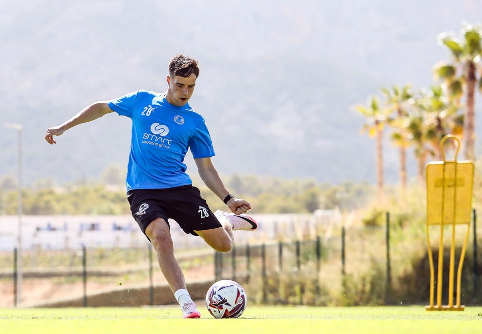 Posh In Spain / Day One