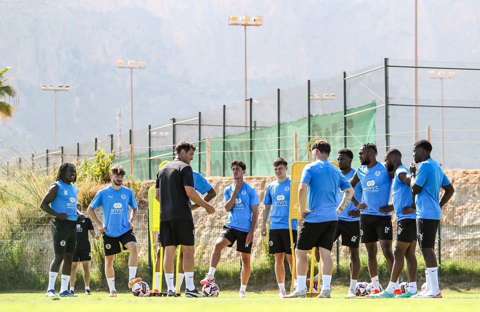 Posh In Spain / Day One