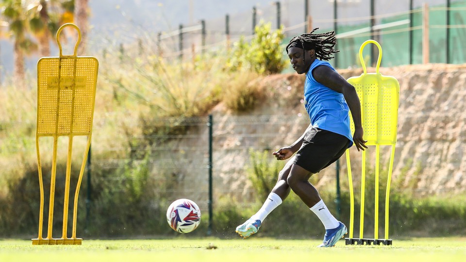 Posh In Spain / Day One