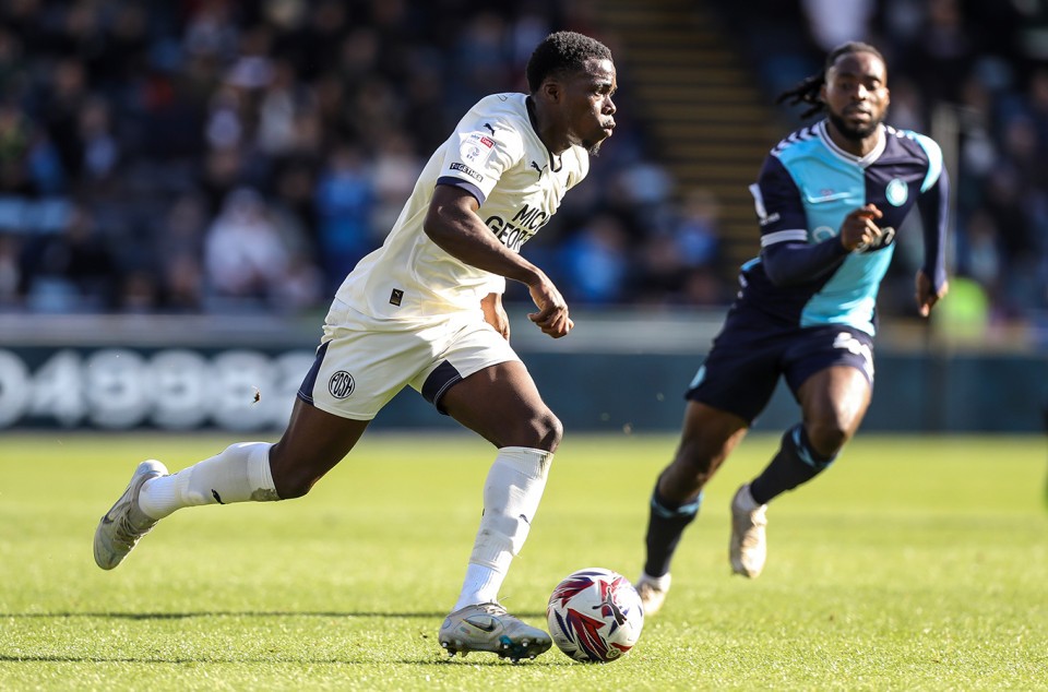 Wycombe Wanderers v Posh
