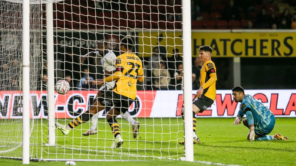 Newport County v Posh
