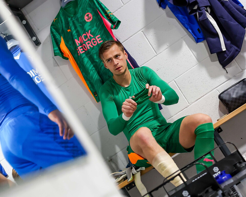 Boston United v Posh