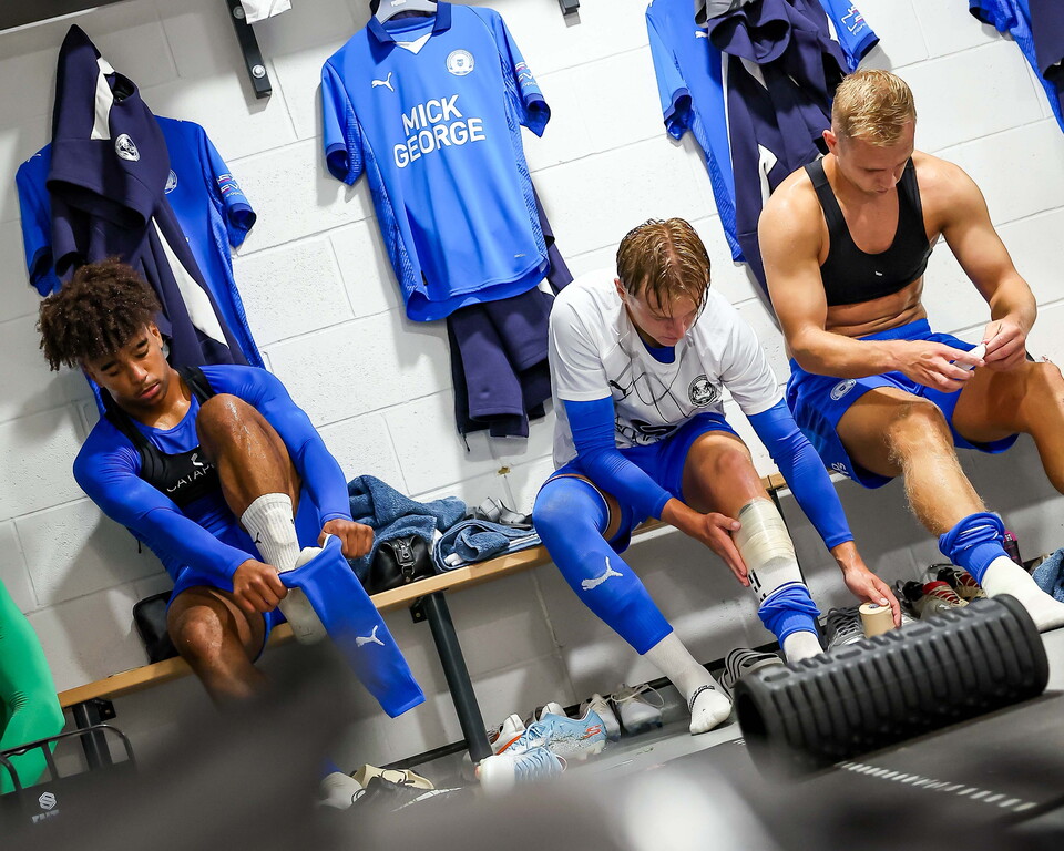 Boston United v Posh