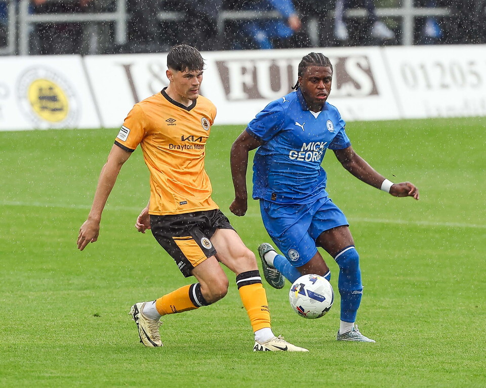 Boston United v Posh