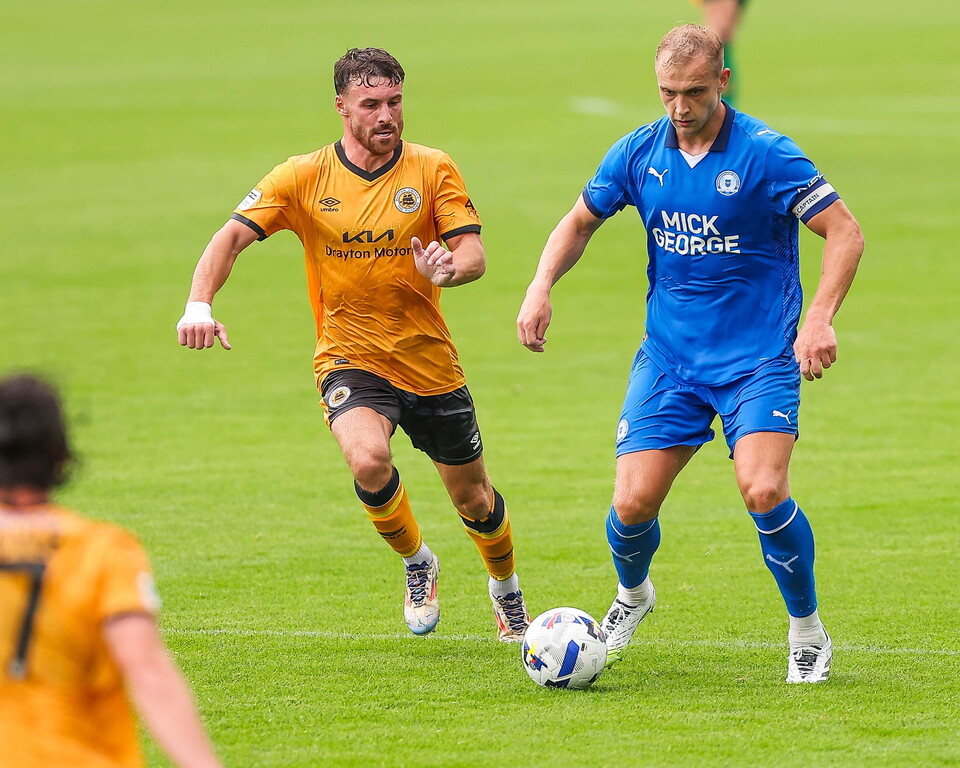 Boston United v Posh