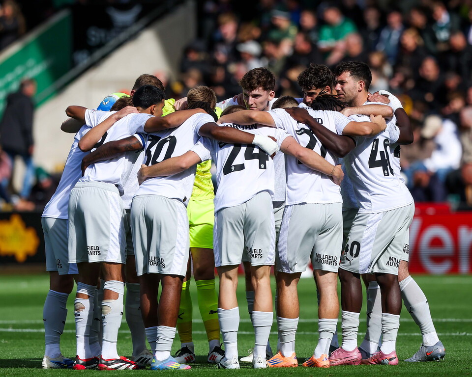 Plymouth Argyle v Posh