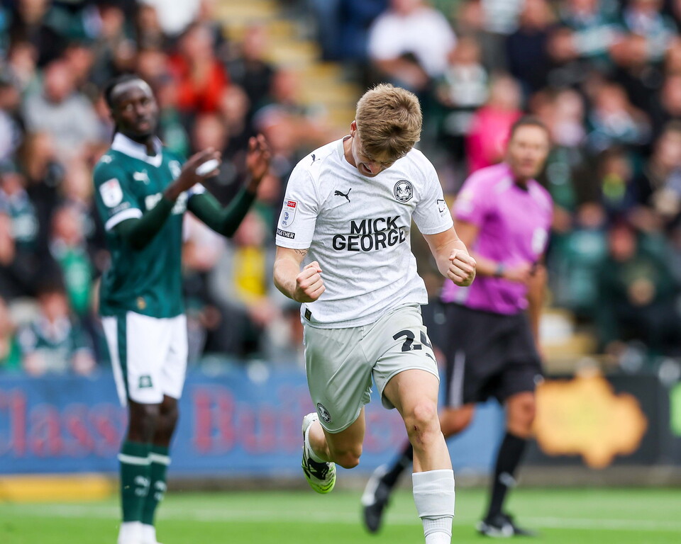 Plymouth Argyle v Posh