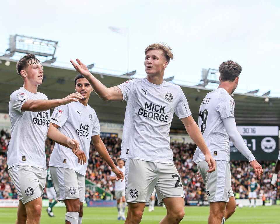 Plymouth Argyle v Posh
