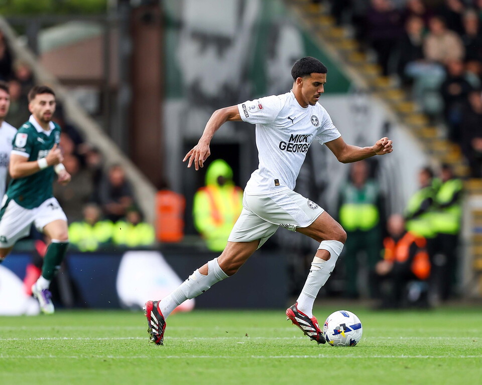 Plymouth Argyle v Posh