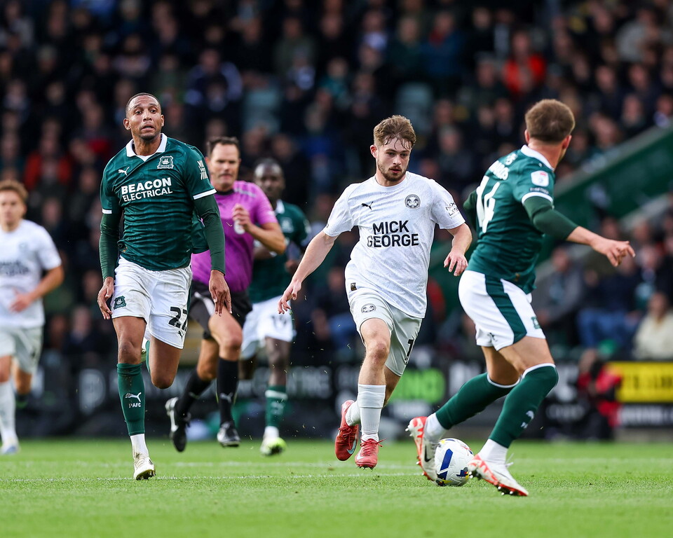 Plymouth Argyle v Posh