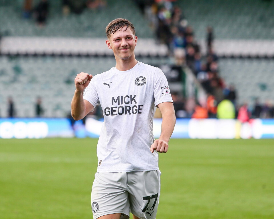 Plymouth Argyle v Posh