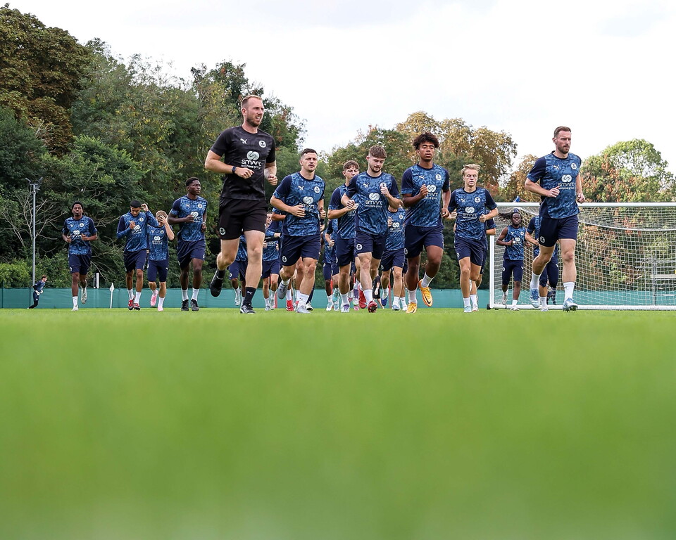 Training Ahead Of Wycombe Wanderers Match